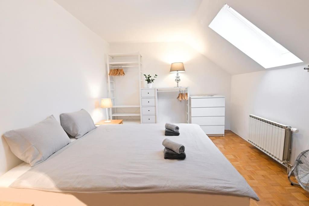 The Sophisticated Serenity Apartma Ljubljana